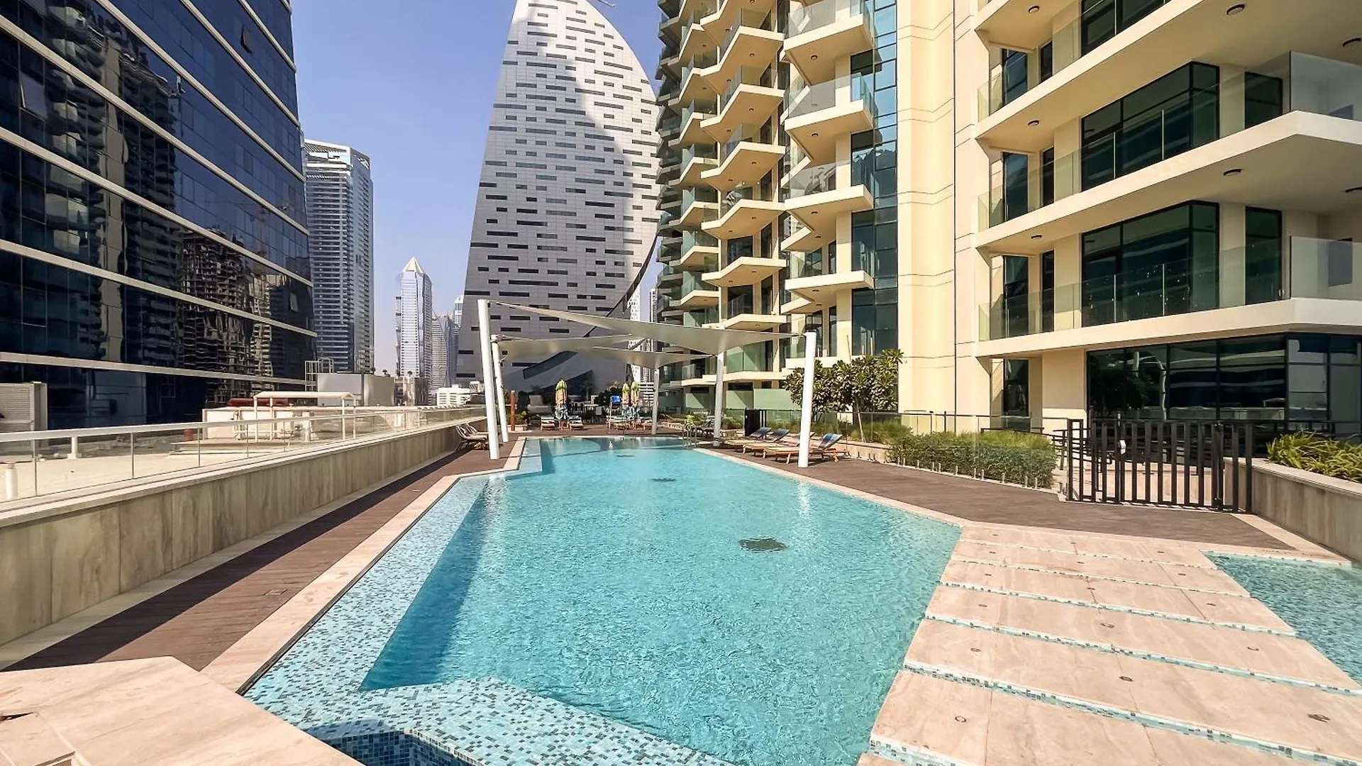 Modern Studio Living At Missoni Fully Furnished Dubai
